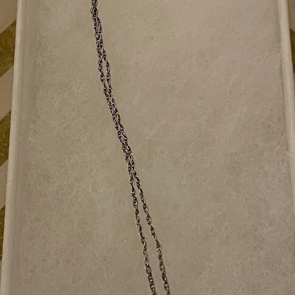 Necklaces - Picture 3 of 4